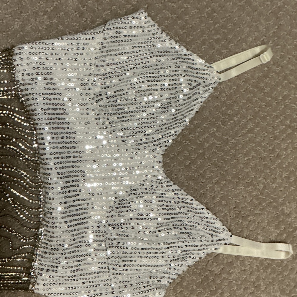 Amazon Sequin Crop Top - Silver and Black